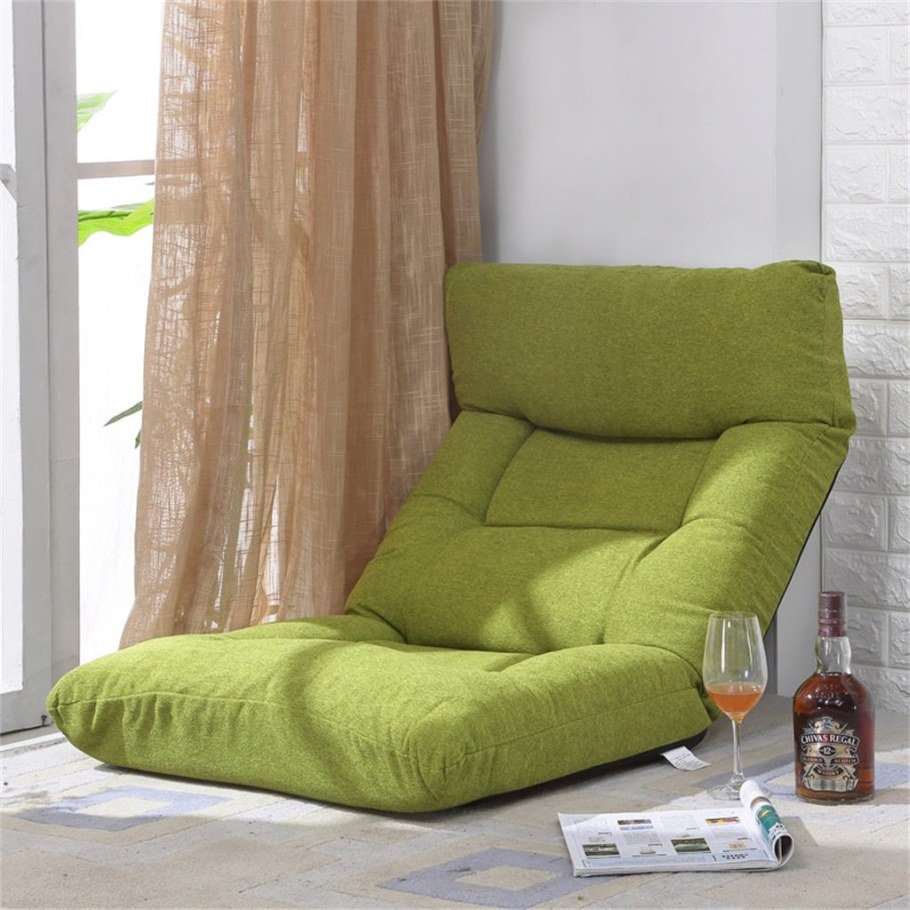 Маленькое раскладное кресло