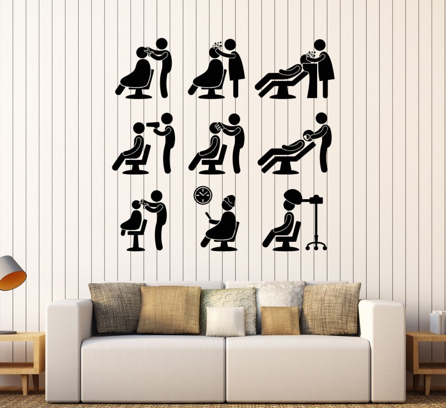 Логотип на стене рисунок