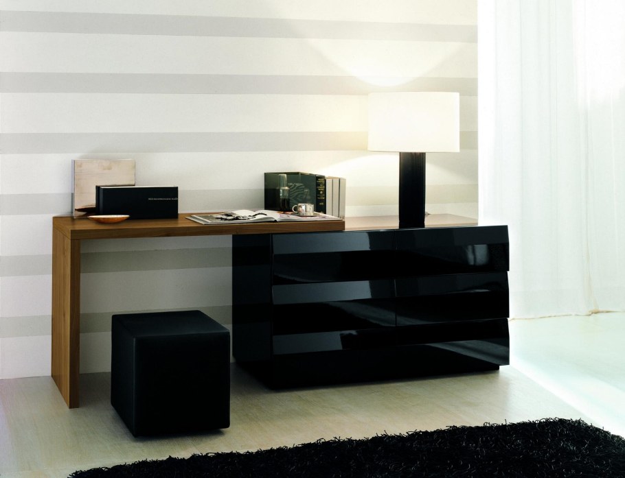 Комод совмещенный с компьютерным столом