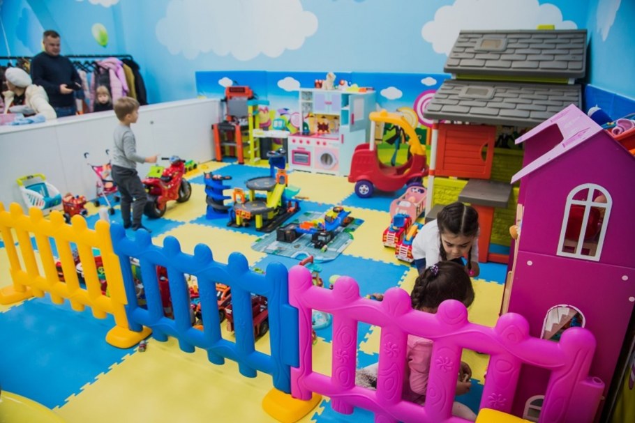 Семейном центре Happy City