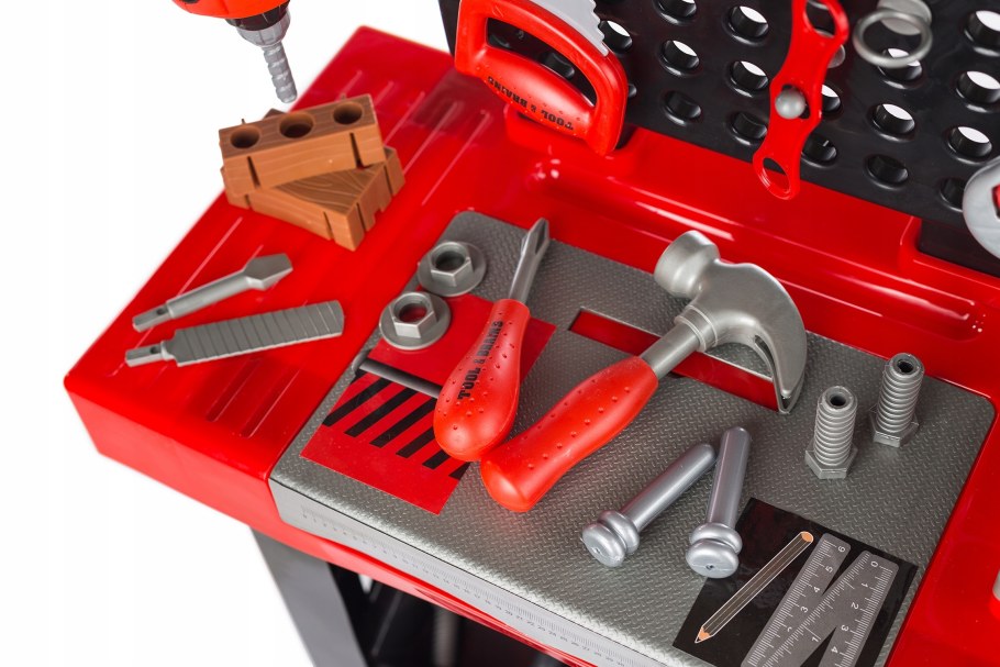 Инструменты в мастерской