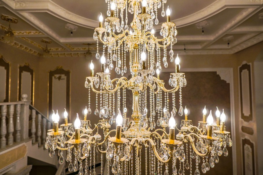 Роскошная люстра