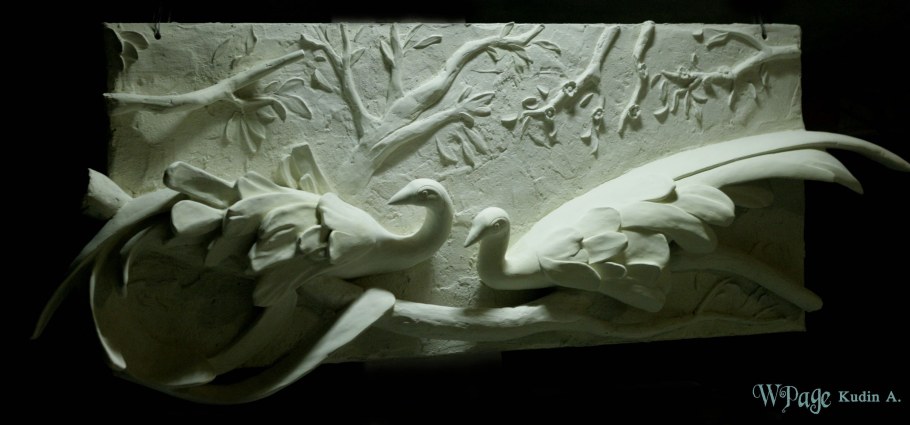 Барельеф из глины