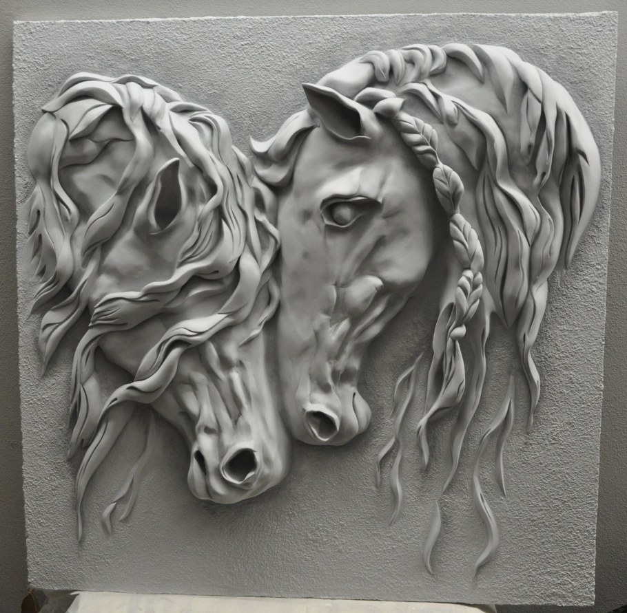 Барельеф скульптура