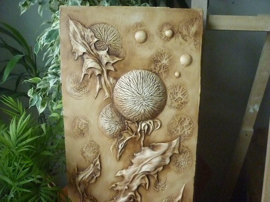 Шкатулка с барельефом