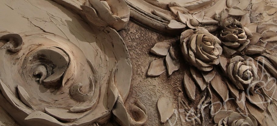 Виктория Истомина барельеф