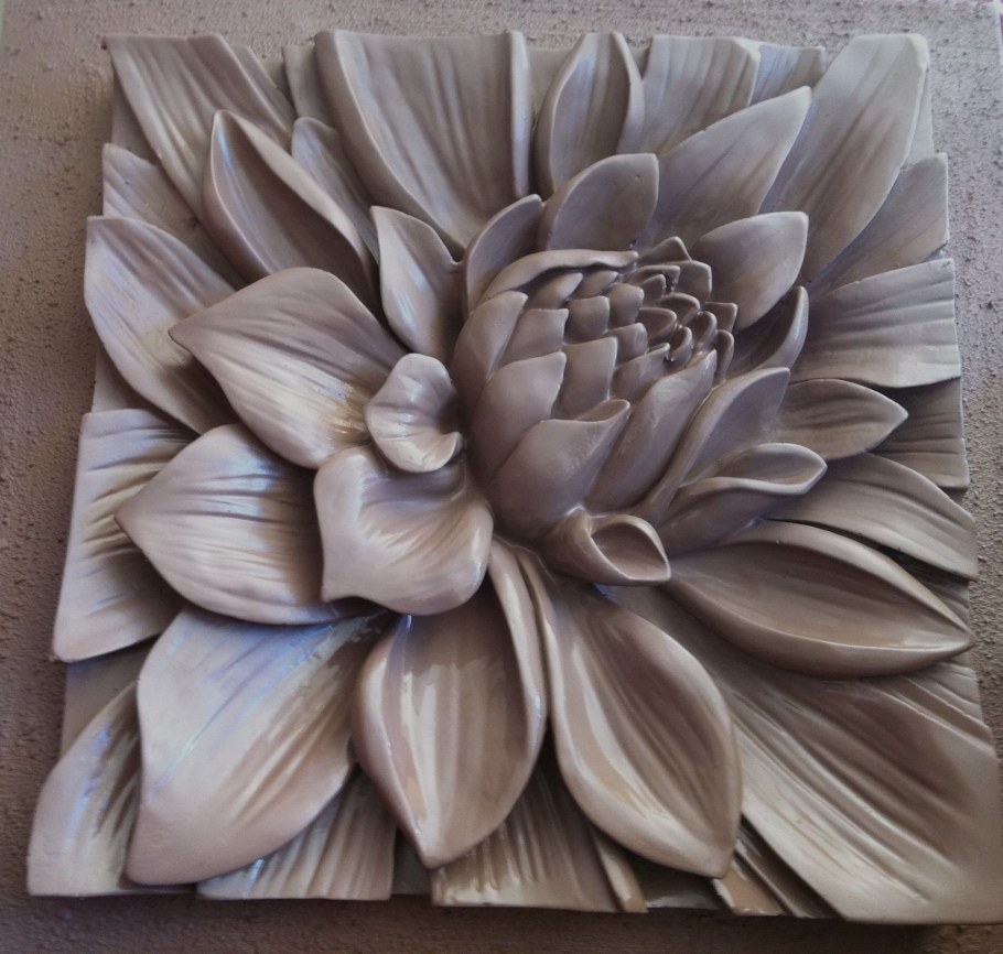 Барельеф цветы