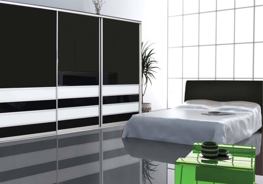 Шкаф купе черно белый