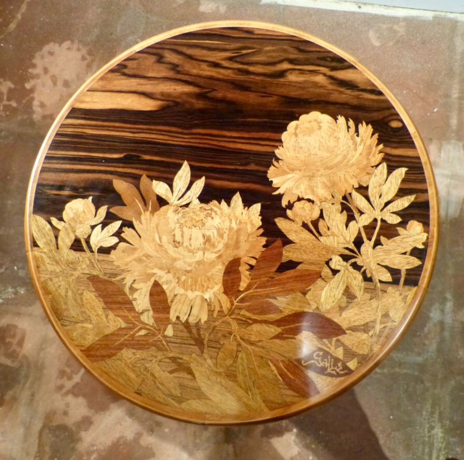 Маркетри ландышей