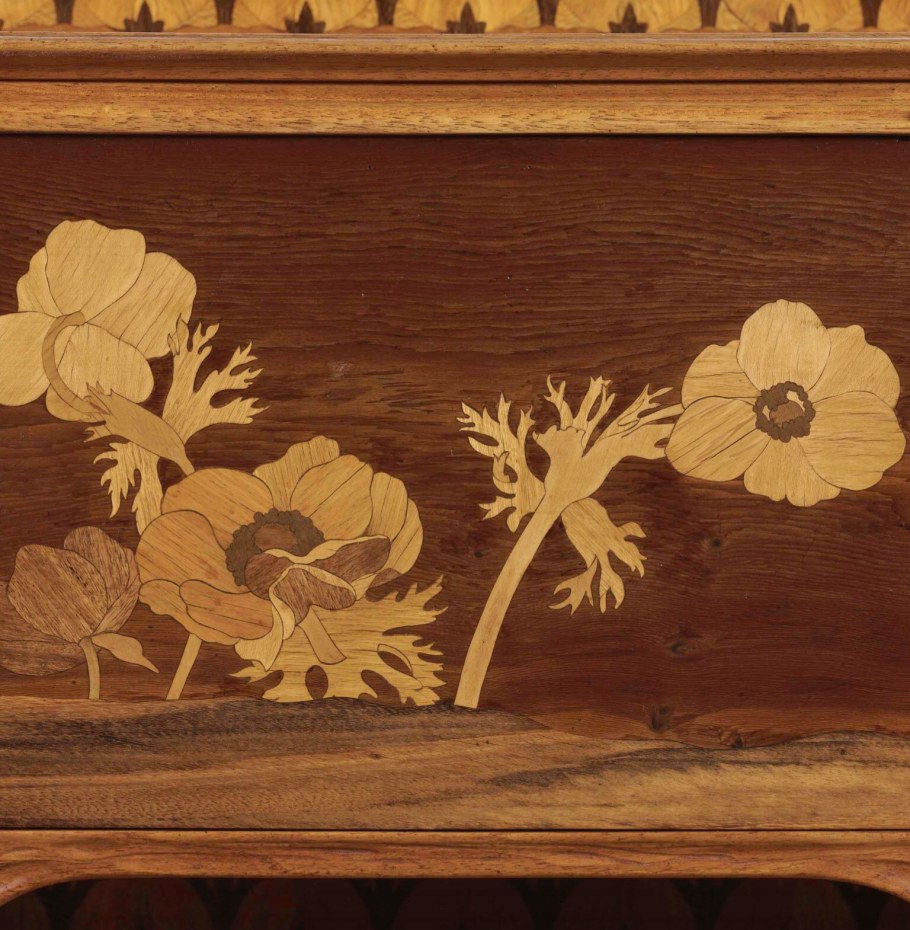 Карнизная планка стиль Модерн техника Маркетри водные лилии