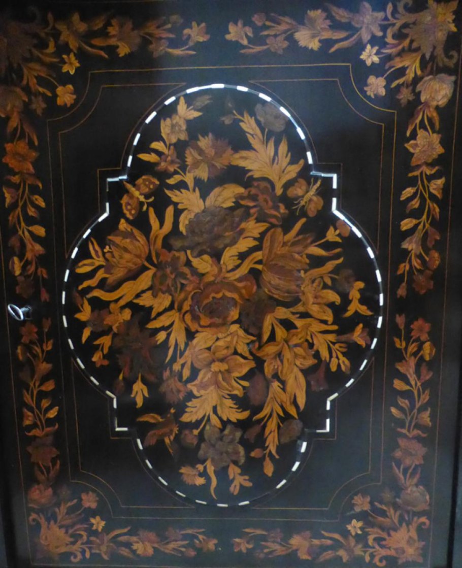 Двери Маркетри