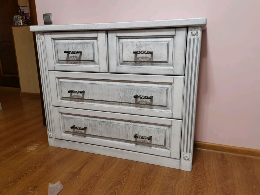 Комод французский дуб (массив 187 см.)