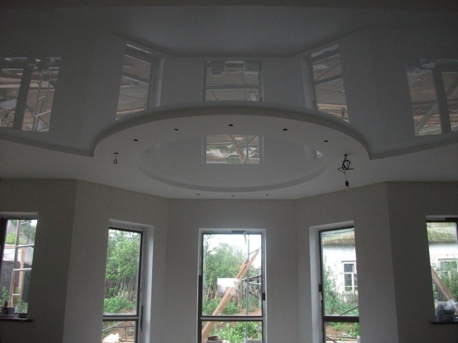 Подвесной потолок в эркере