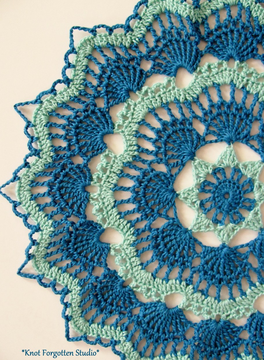 Необычные салфетки крючком