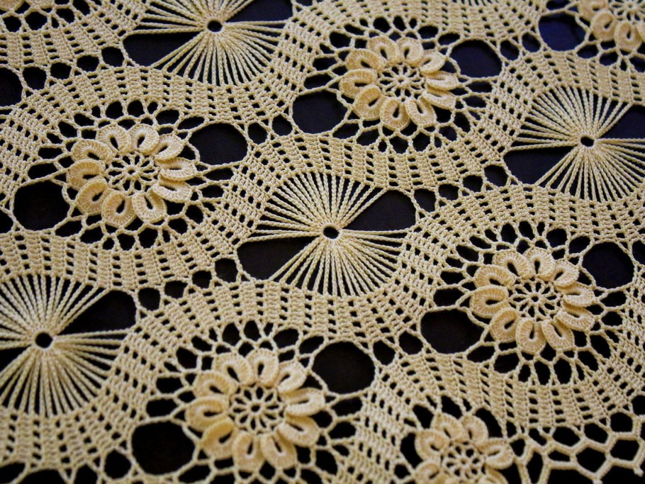 Кружево Брюгге крючком