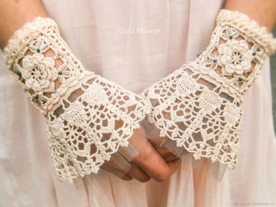 Манжеты из кружева