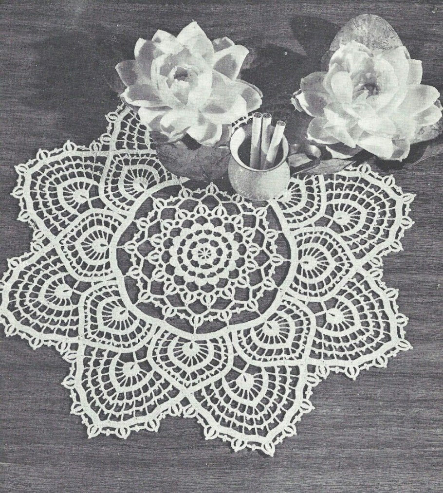 Винтажная салфетка крючком