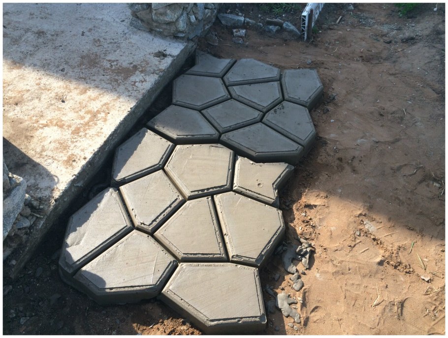 Форма для заливки садовых дорожек "тропинка", 60х60х6 см