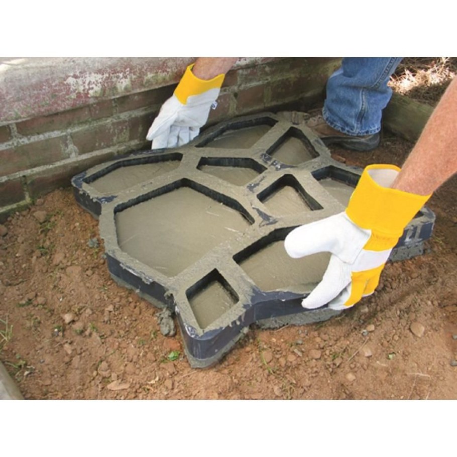 Форма для отливки садовых дорожек 60х60