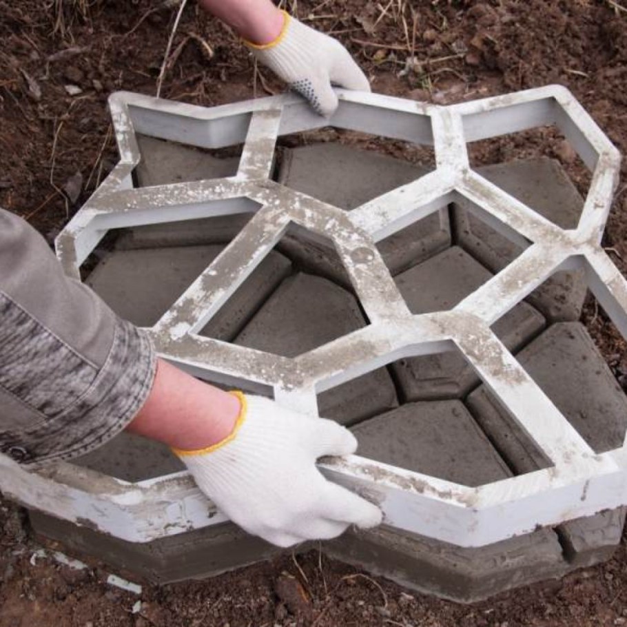 Форма для отливки садовых дорожек 50х50х6 см Vortex