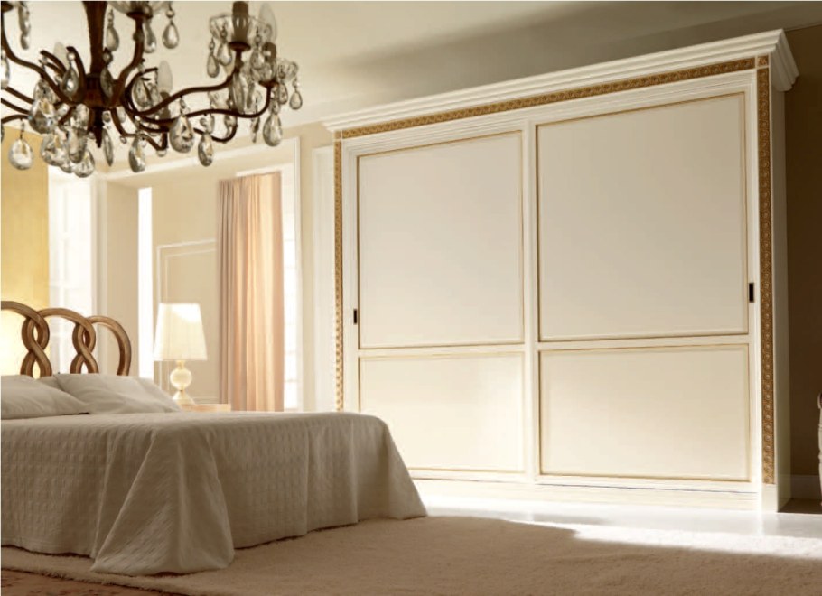 Красивые итальянские шкафы встроенные для спальни