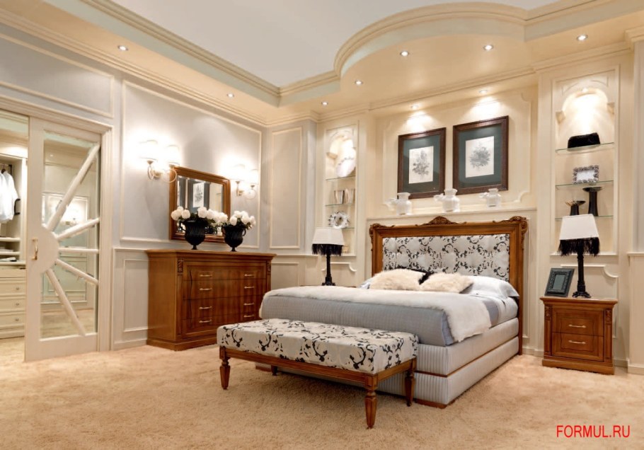 Спальный гарнитур модель Regency