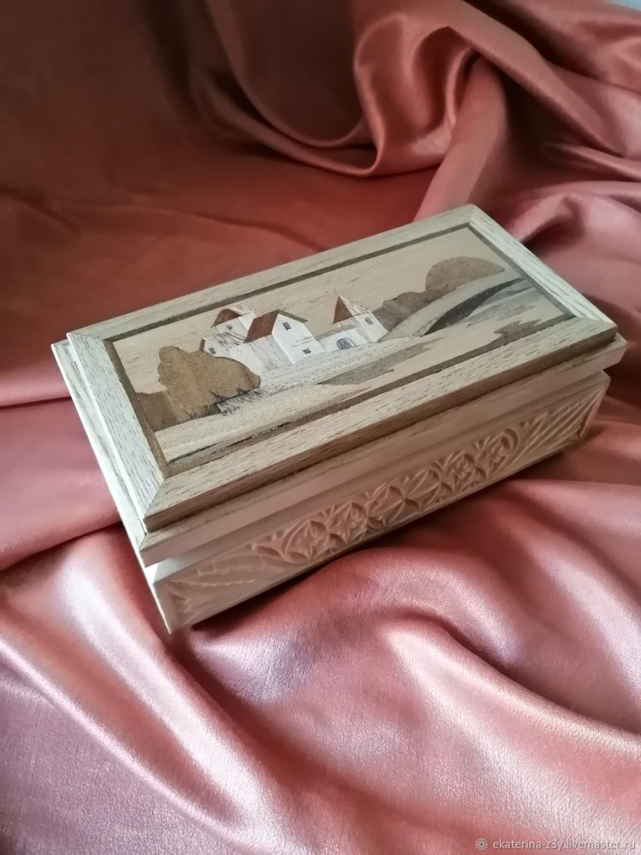 Шпонированные шкатулки