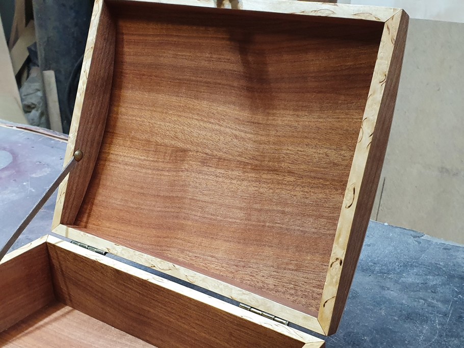 Шкаф из фанеры со шпоном своими руками