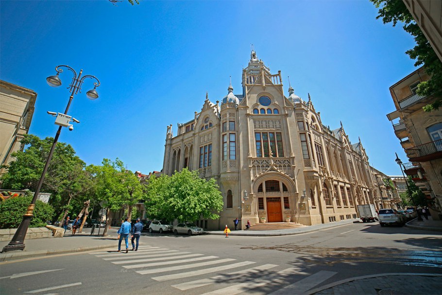 Дворец Мухтарова, Баку, Азербайджан