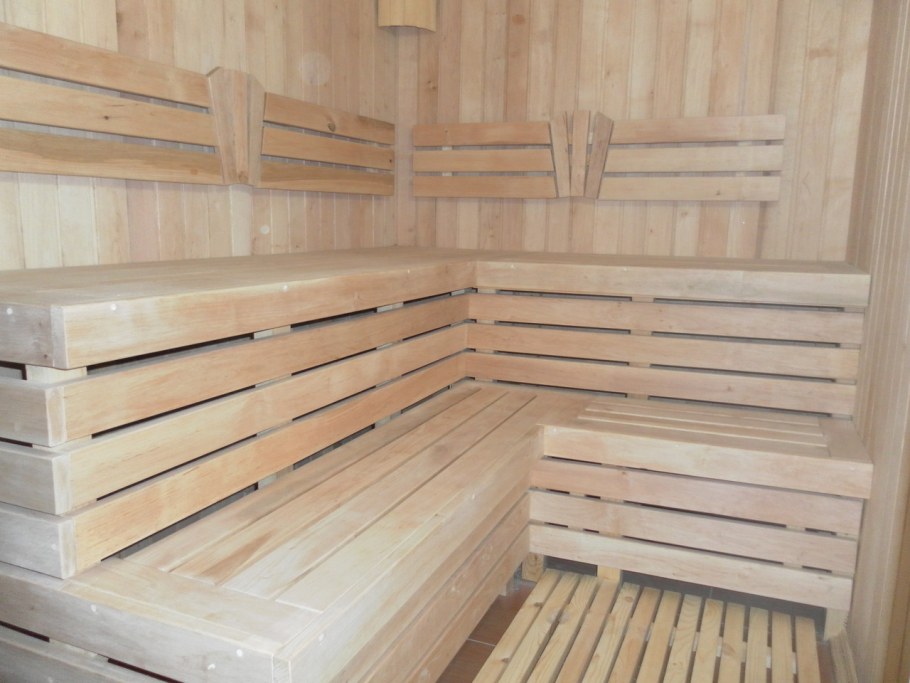 Полки в бане