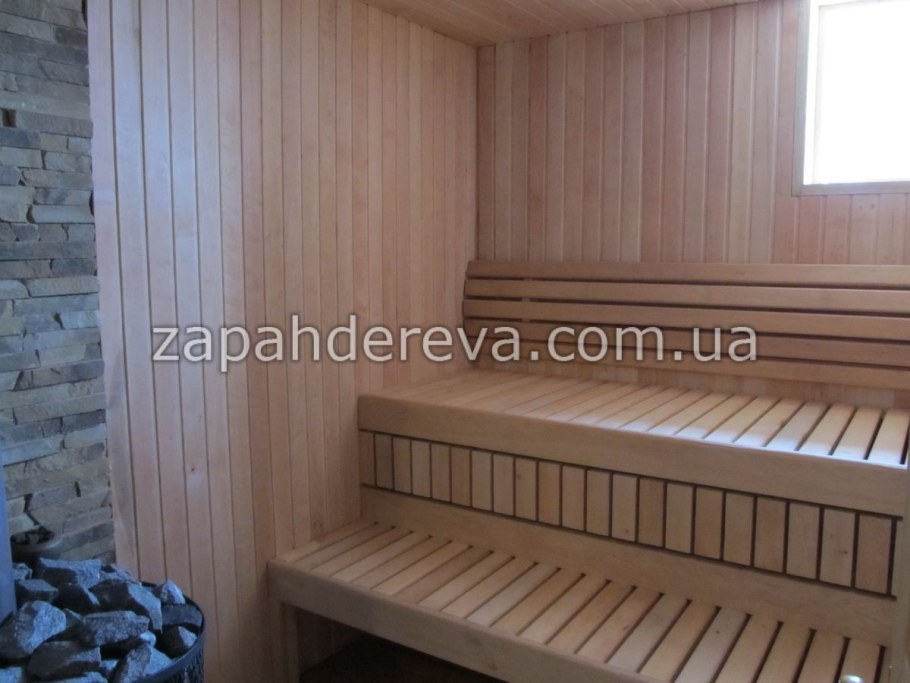 Полки в парилке из ольхи