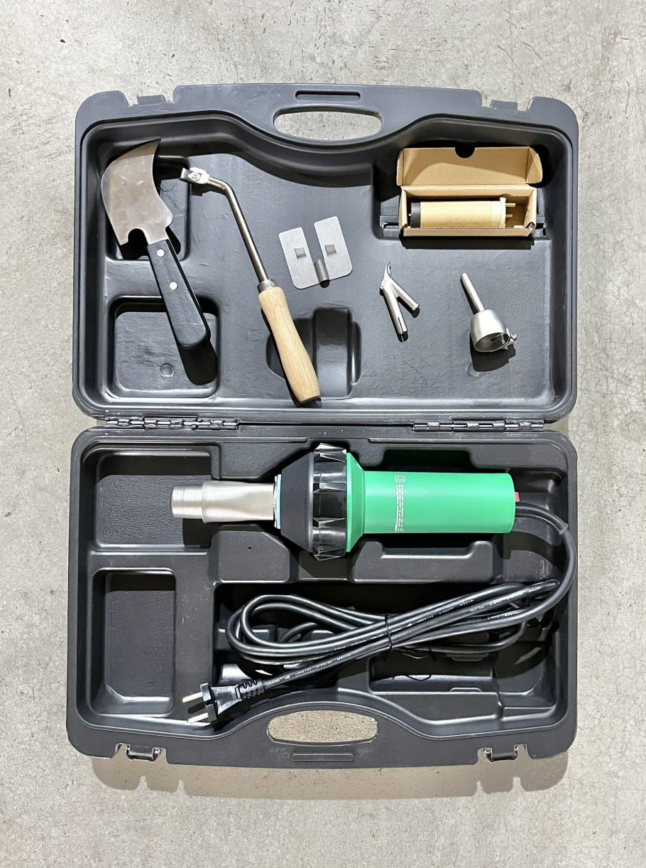 Машина электрическая для сварки линолеума Leister Triac St