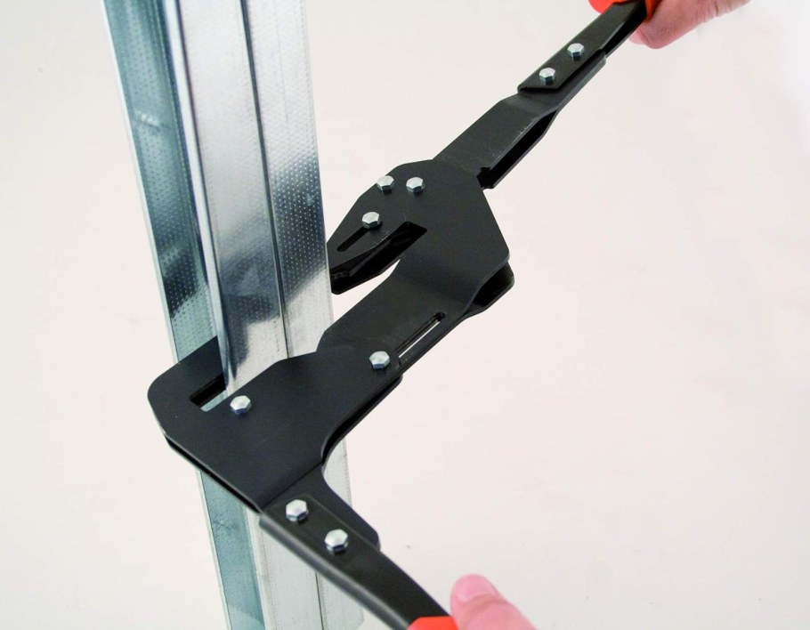 Просекатель для профилей ГКЛ Кнауф