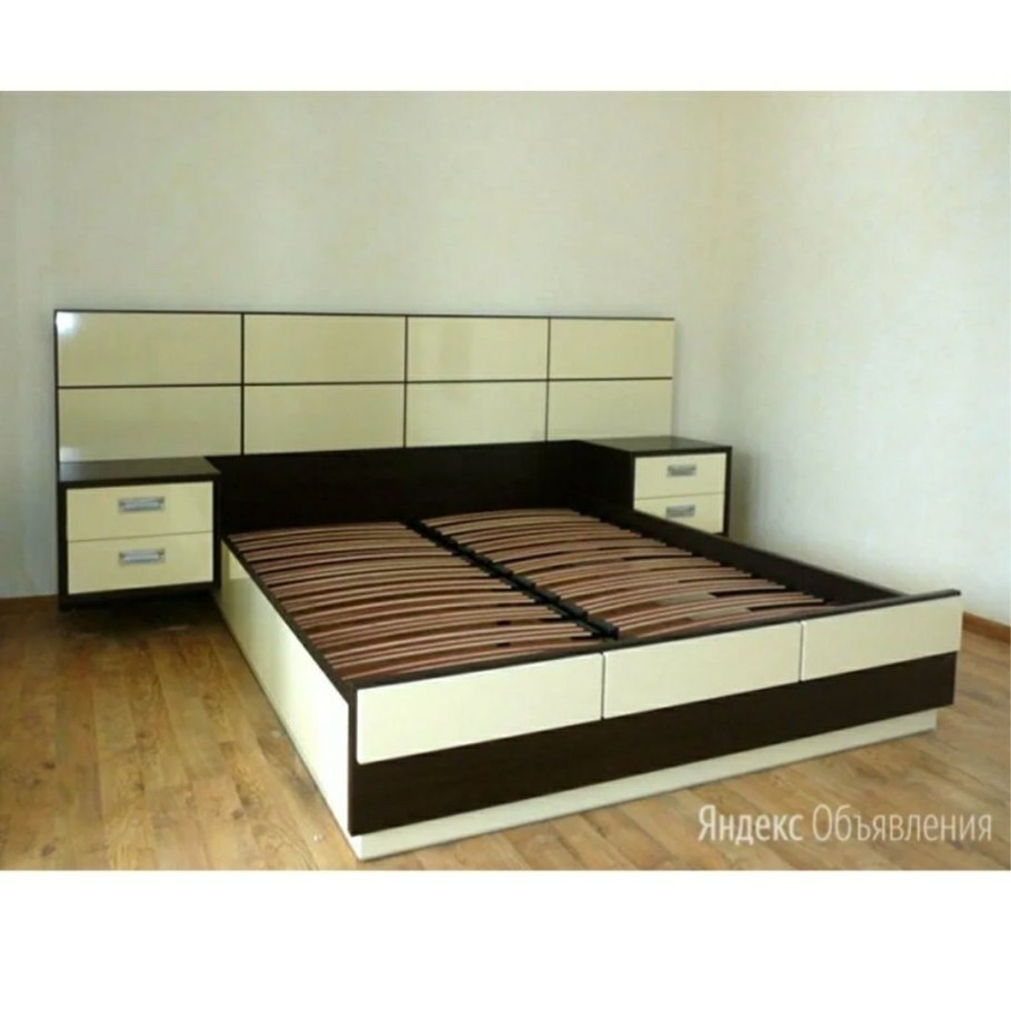 Двуспальная кровать из ДСП