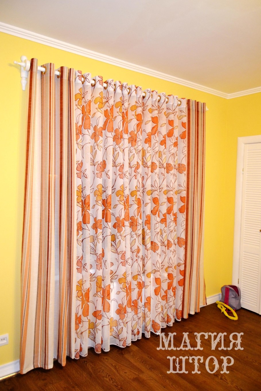 Шторы на люверсах персиковые