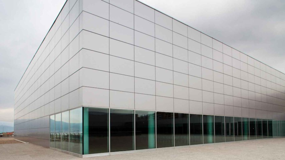 Алюкобонд стена