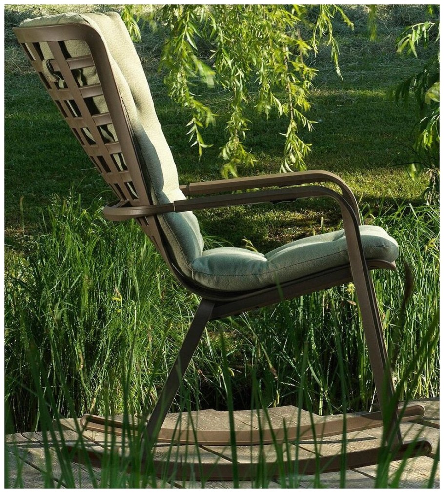 Кресло-качалка пластиковое Folio