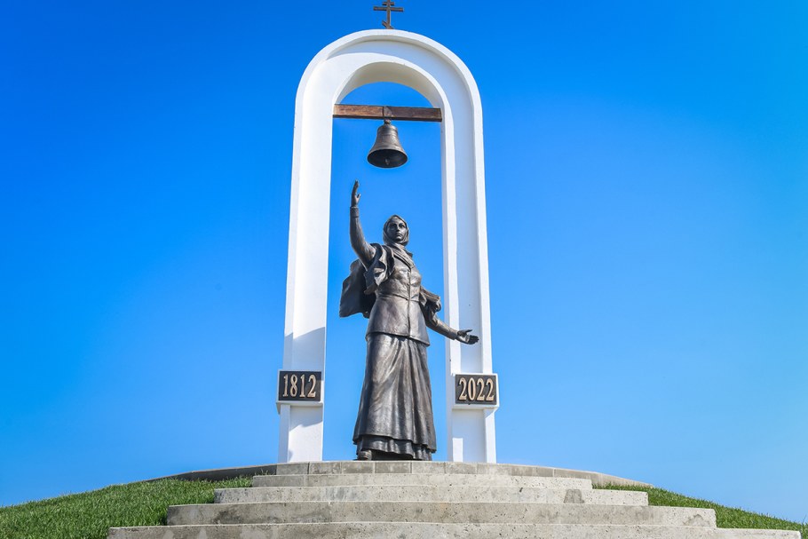 Дугино Сычевский район Смоленская область памятник Василисе Кожиной