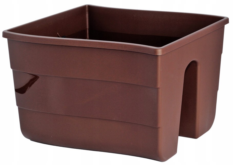 Кашпо на перила балкона