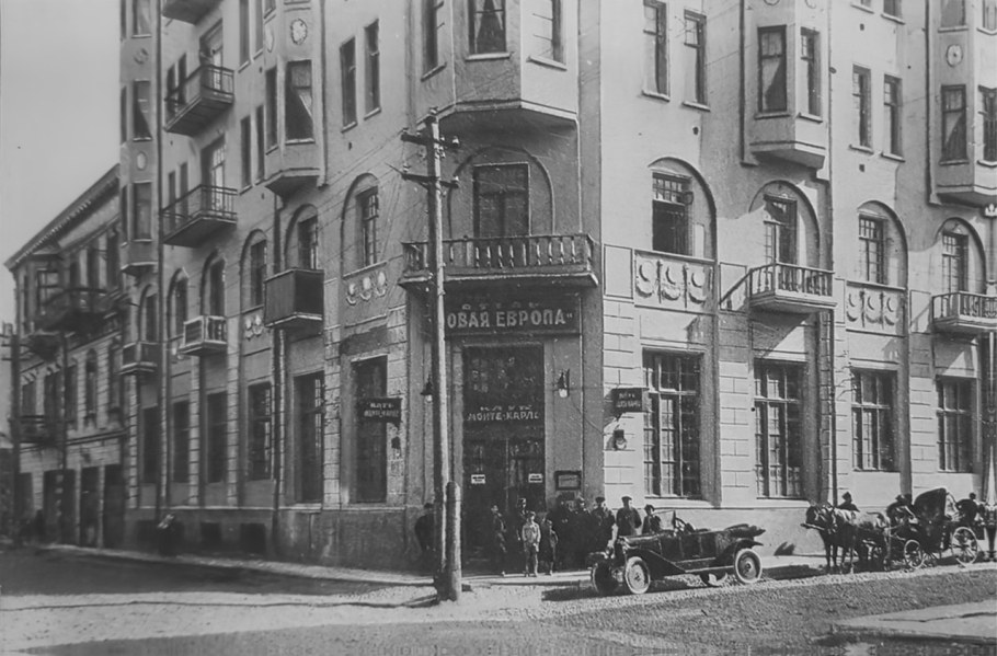 Гостиница новая Европа в Баку