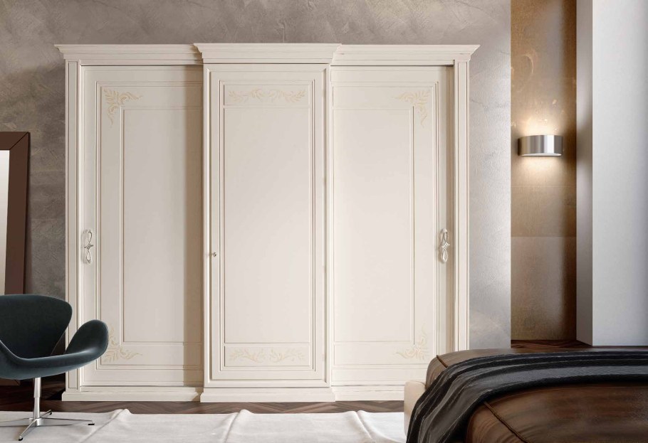 Шкафы-купе nuovi classici фабрики Ferretti & Ferretti