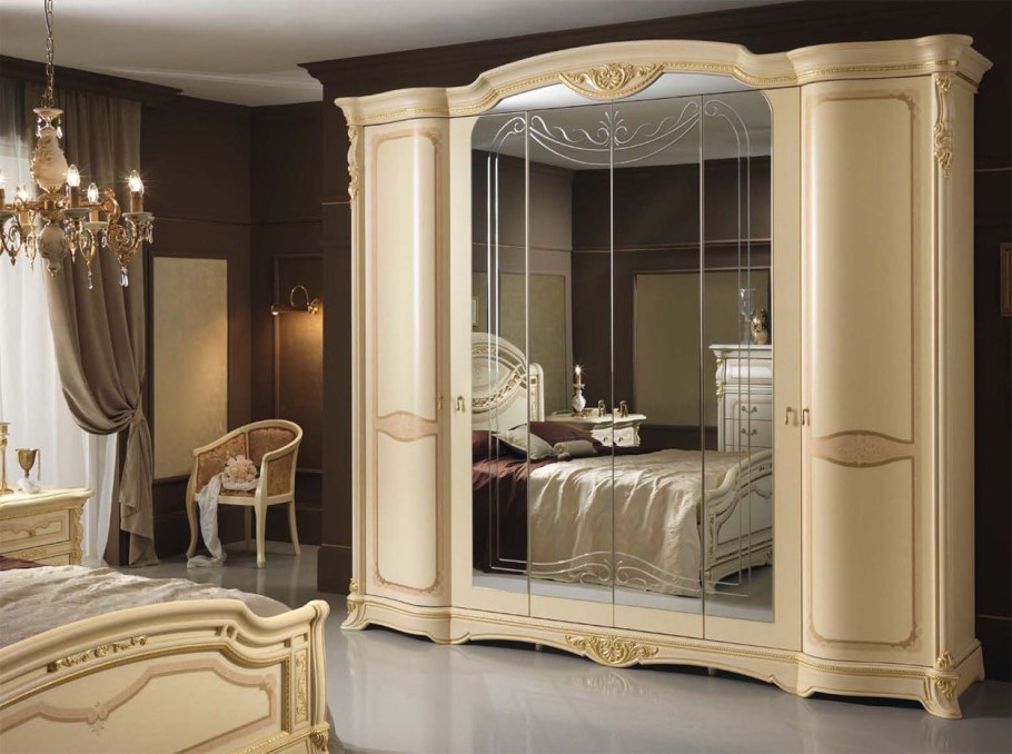 Шкаф 6ти дверный классика