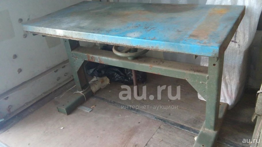 Советские школьные верстаки