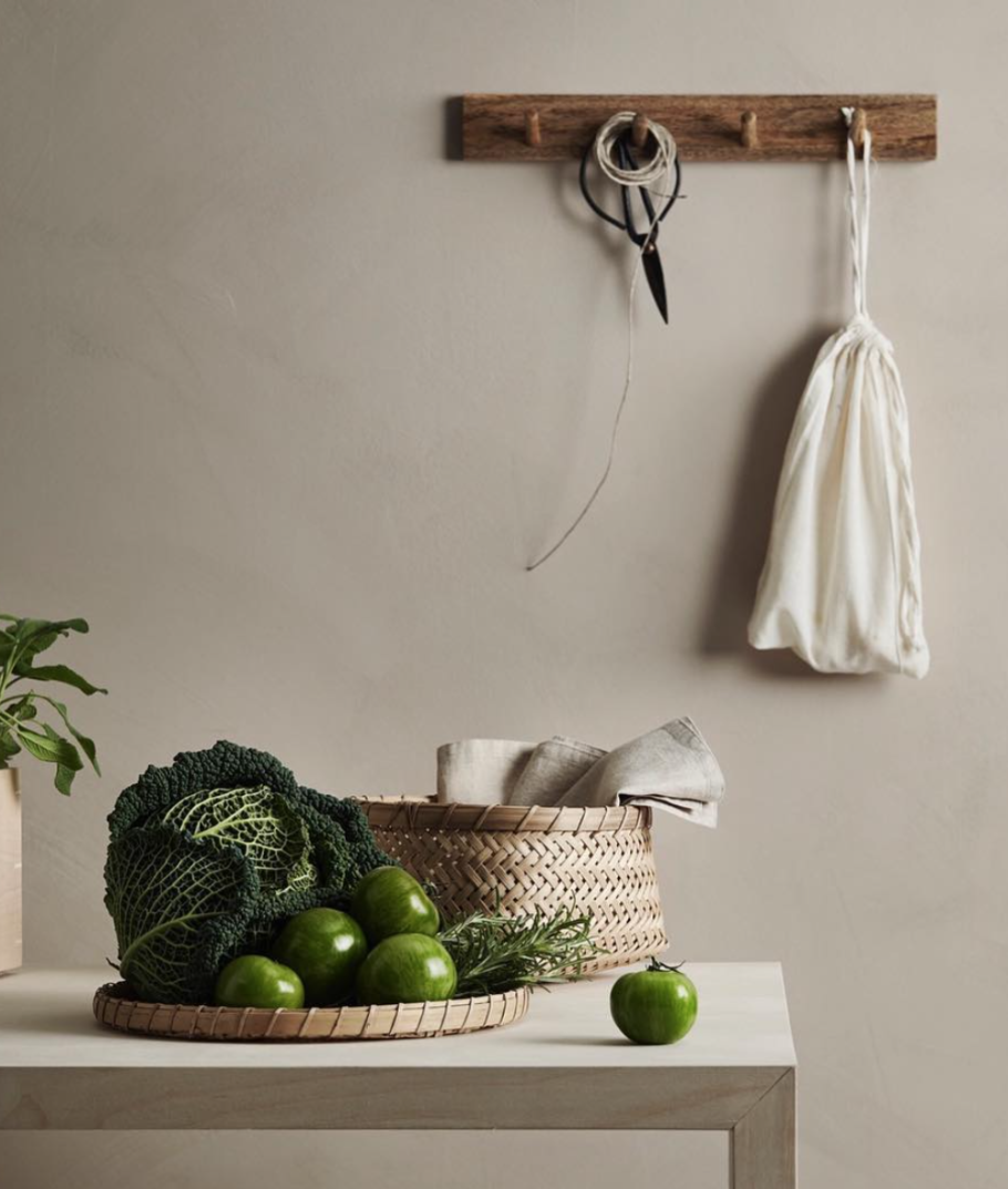 Плечики для одежды деревянные