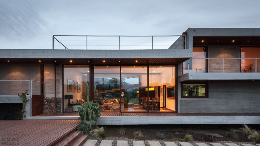 Таунхаус с панорамными окнами