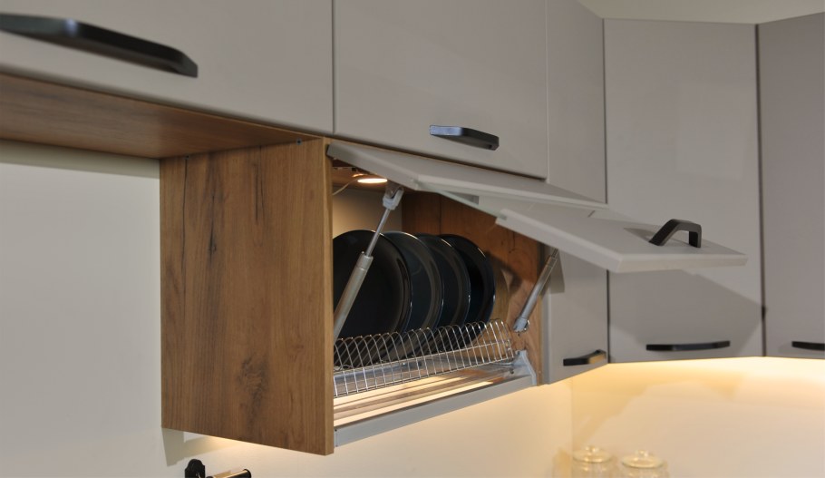 Кухня Аванти крафт золотой Луна