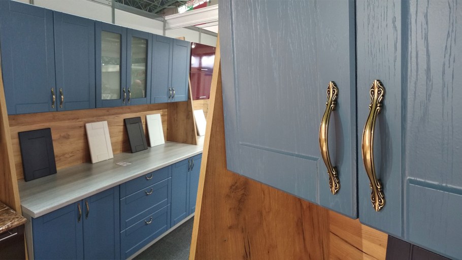 Дуб Лазурный фасады