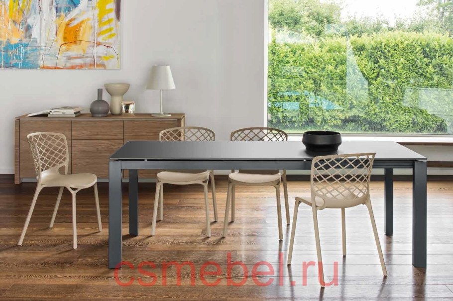 Стол Барон Каллигарис