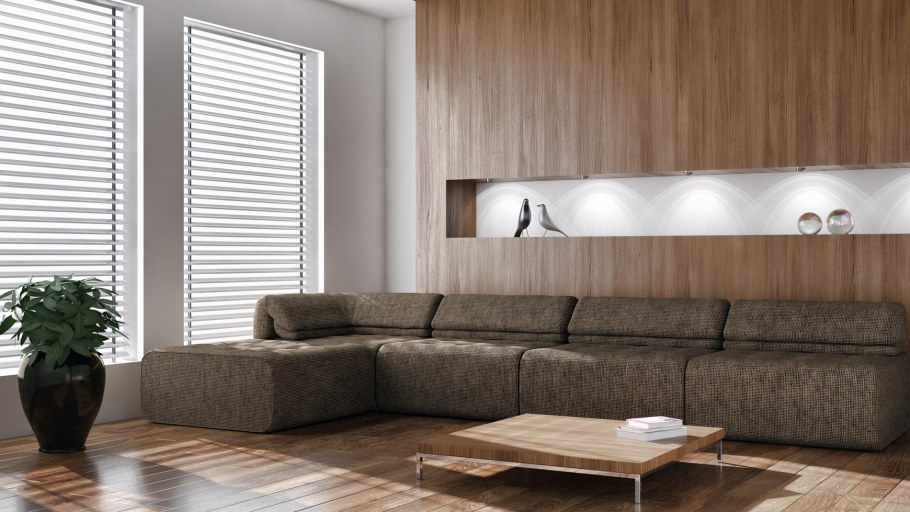 Ламинат на стене за диваном