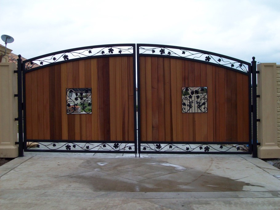 Современные ворота и калитки
